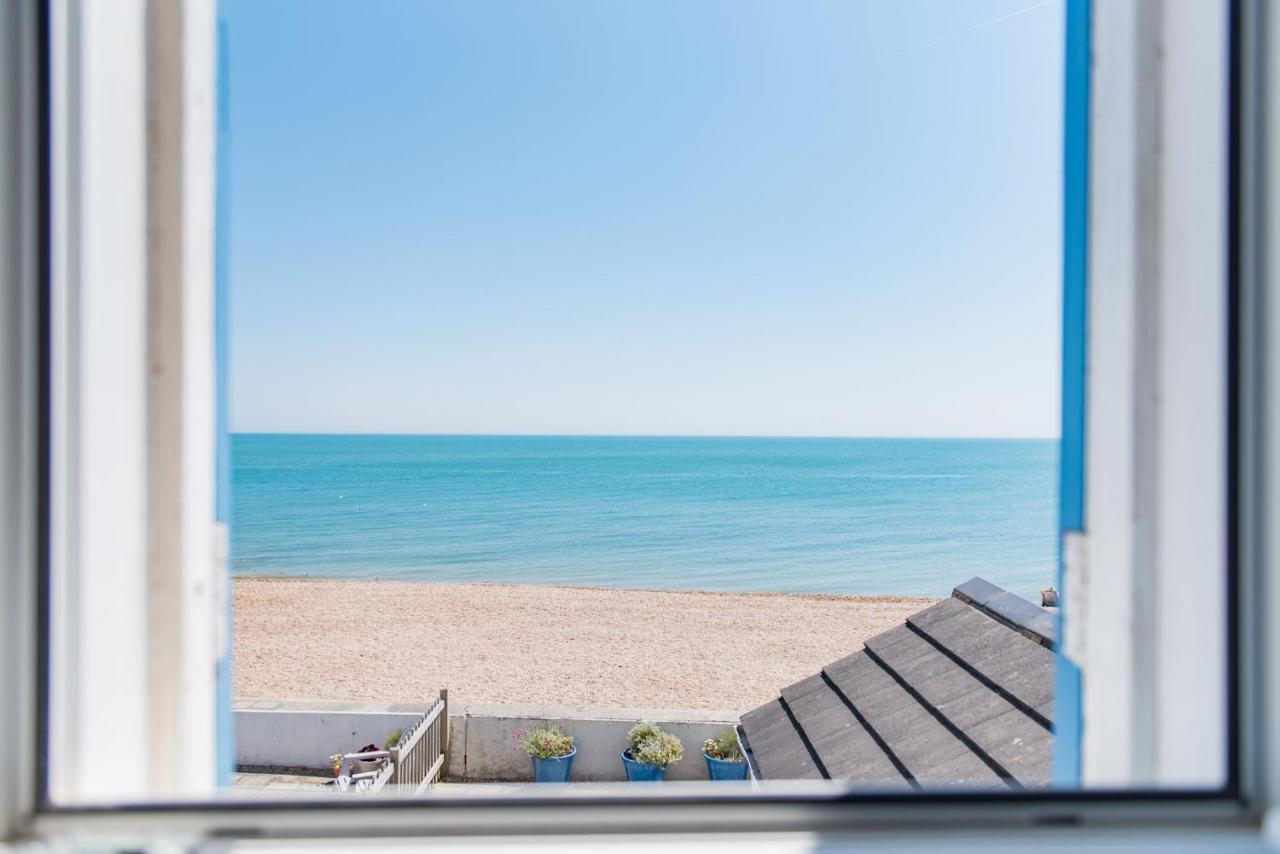 Wave Cottage By Bloom Stays Sandgate Bagian luar foto